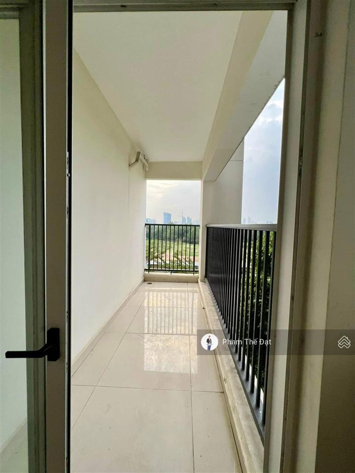 Bán căn góc 3pn hàng hiếm 111m2 + lô gia 16m giá 12,5 tỷ view sông và thủ thiêm một căn duy nhất .