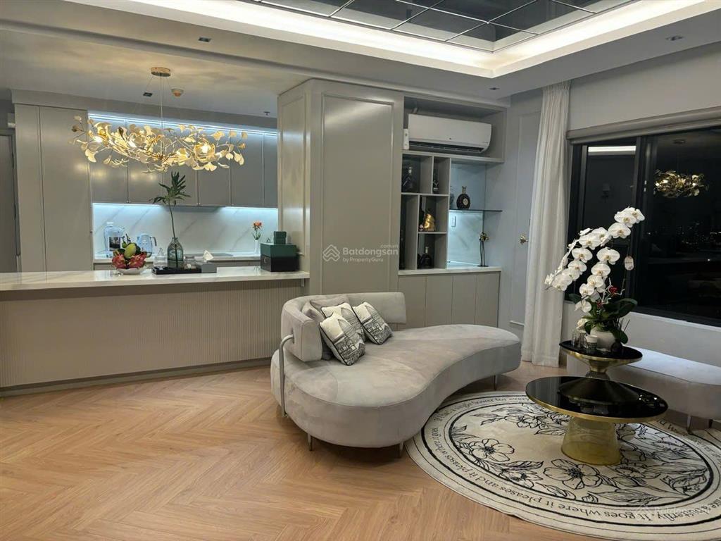 New city đang có các căn giá tốt 1pn từ 4,85 tỷ. 2pn từ 6,2 tỷ. 3pn từ 7,85 tỷ.  em đạt coi nhà