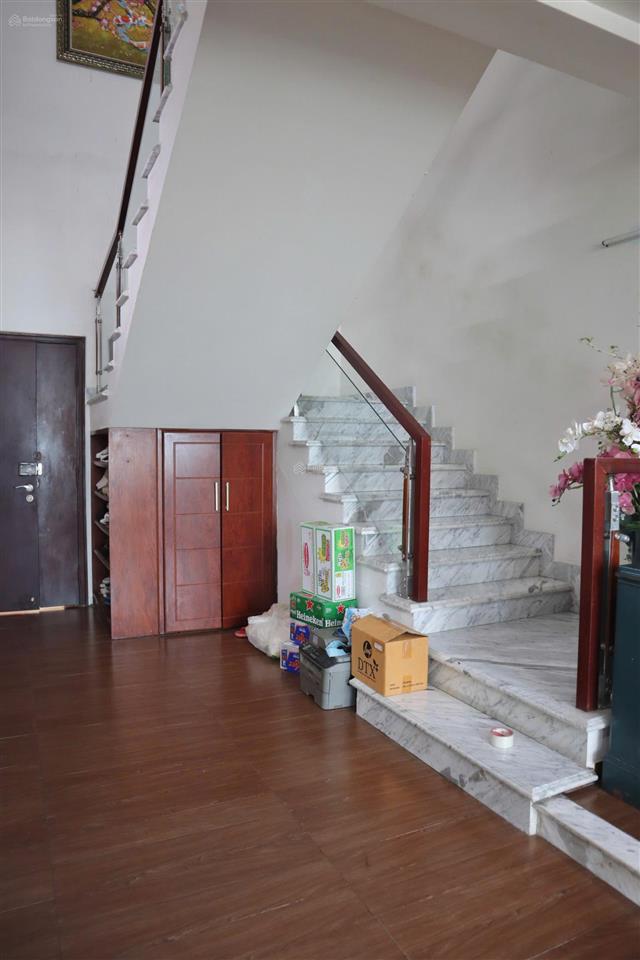 Bán gấp penthouse tản đà court, 30 tỷ, 220 m2, 4pn, 3wc, quận 5, tp.hcm