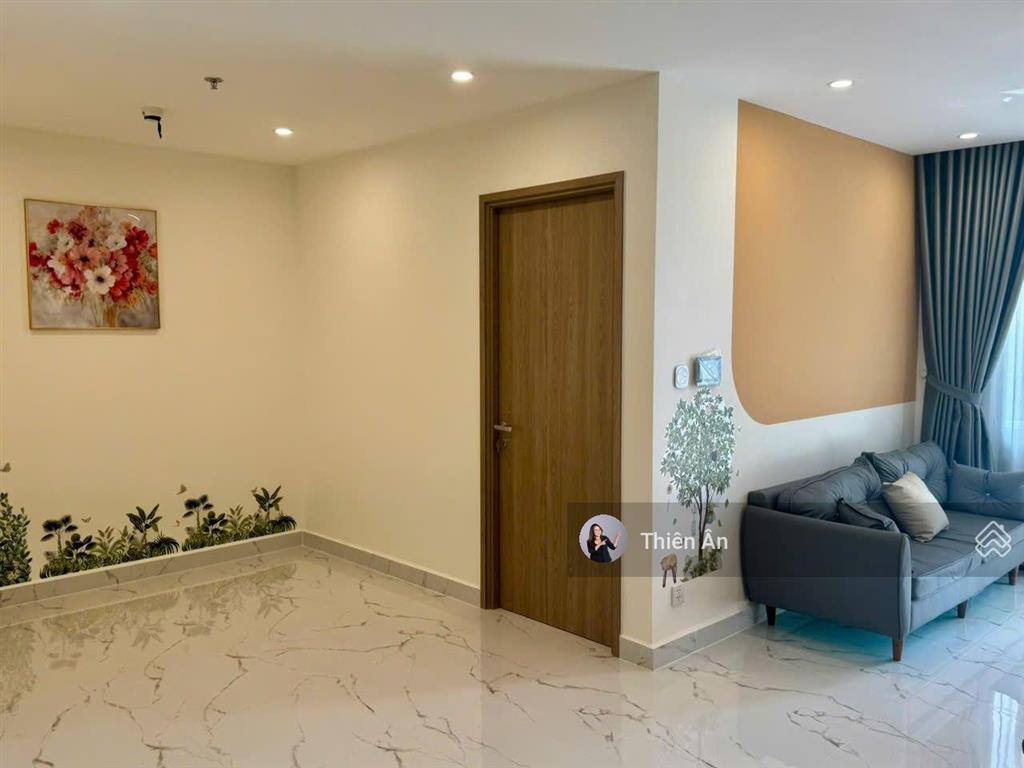 Bán căn 1pn+1 dt lớn 51 m2 giá chỉ 2,8 tỷ full nội thất đẹp, xách vali vào ở ngay cho thuê 8 triệu