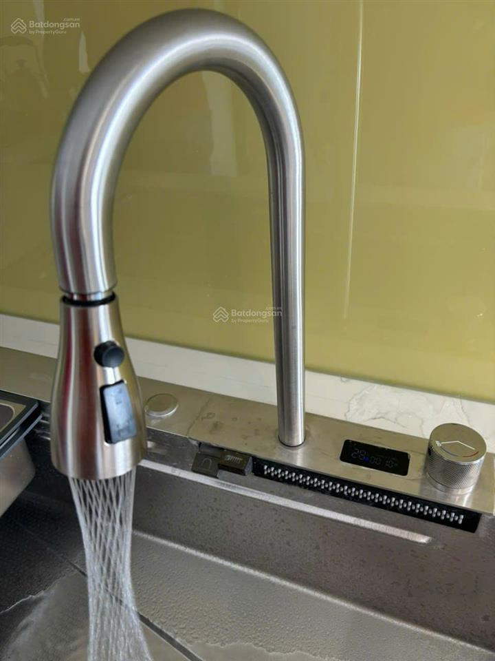 Bán căn góc 2pn+1 thiết kế được 3pn tặng full nội thất có sẵn hđ thuê 12 triệu view sông chỉ 4,3 tỷ