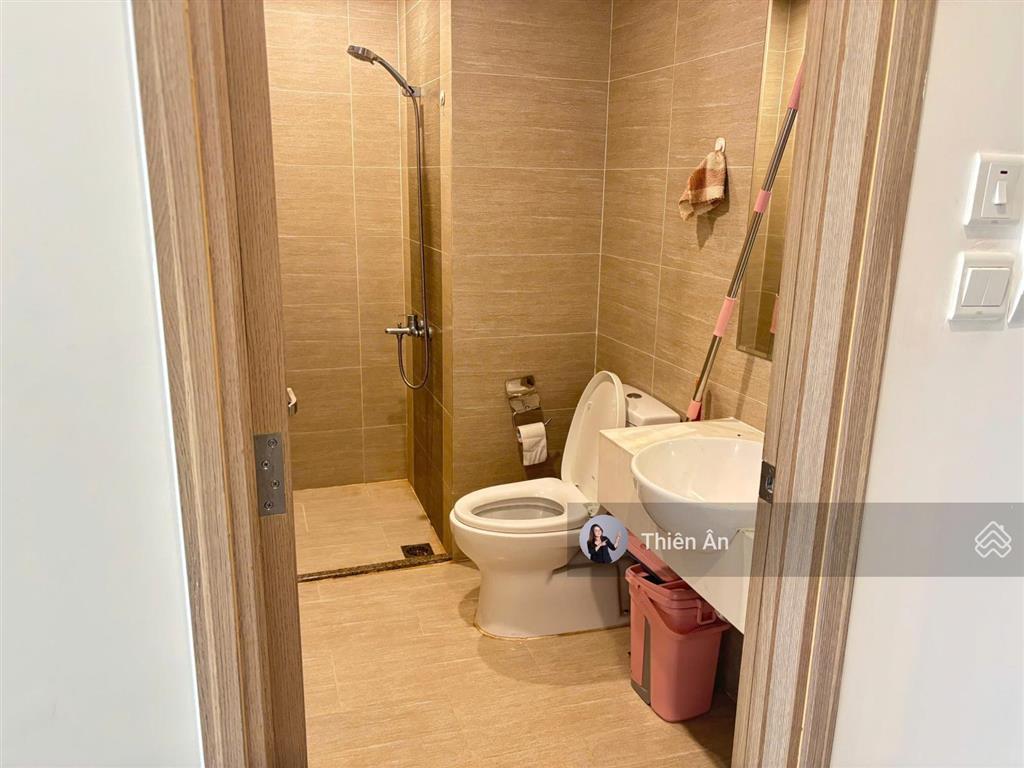 Bán căn 1pn+1 dt 47m2 đã có sổ hồng có thể thiết kế thành 2pn tặng full nội thất chỉ xách vali là ở