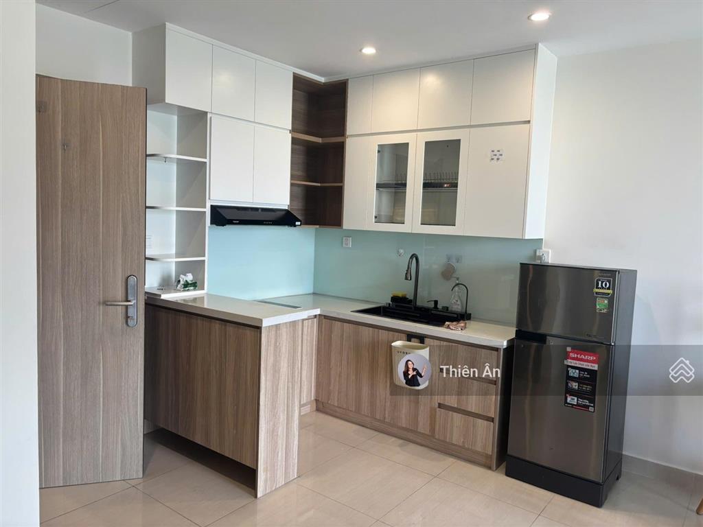 Bán căn 1pn+1 dt 47m2 đã có sổ hồng có thể thiết kế thành 2pn tặng full nội thất chỉ xách vali là ở