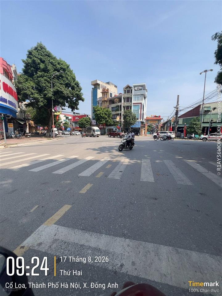 Hơn 10 tỷ xíu  có căn 319  view quảng trường  uy nỗ  đông anh  nhà thô 3 tầng 1 tum