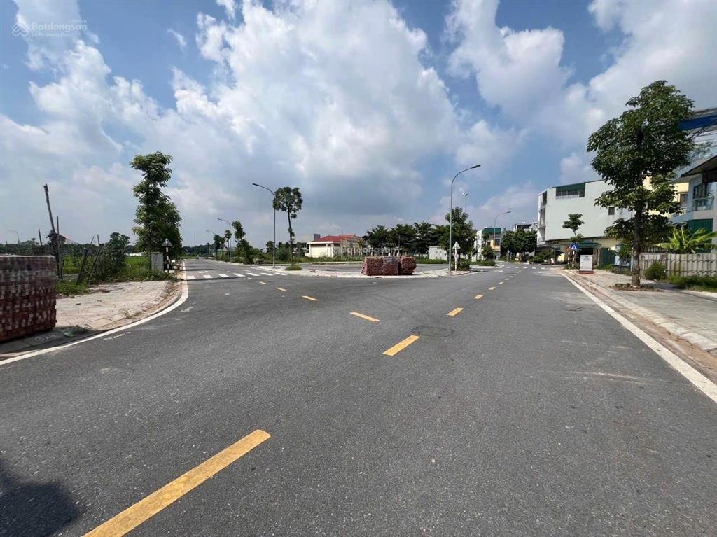 Bán đất 90m2 dục tú, đông anh  vị trí kinh doanh đắc địa, đường ô tô tránh, giá cực tốt chỉ 130tr
