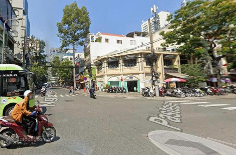 Cho thuê góc 2mt 13 pasteur và 79 nguyễn công trứ, phường nguyễn thái bình, quận 1
