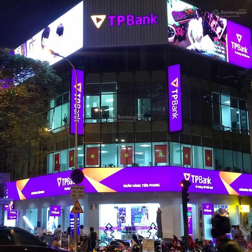 Cho thuê góc 2mt 7577 nguyễn thái bình và phó đức chính, phường nguyễn thái bình, quận 1