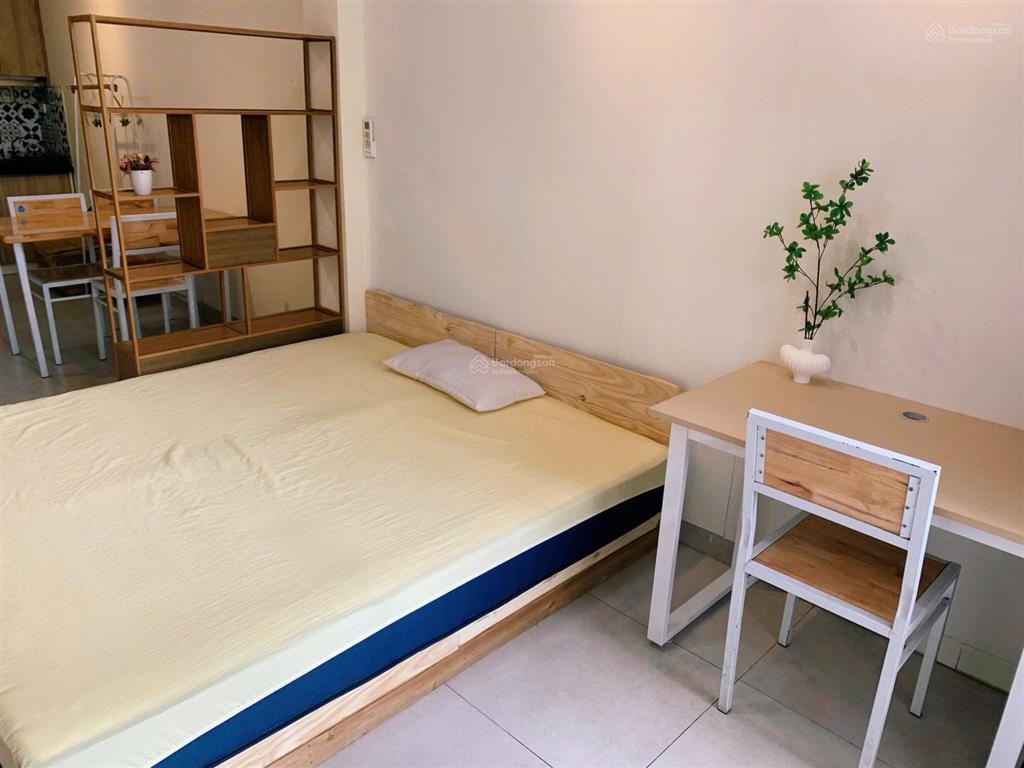 Cần cho thuê gấp căn hộ mới sạch đẹp 30m2 khép kín full nội thất, ngõ 141 trần phú hà đông