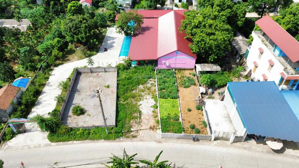 Trục liên xã 108m kinh doanh 2.x tỷ đồi miễu xuân mai hà nội