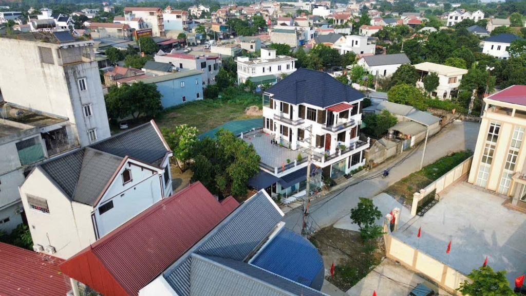 CẦN BÁN 75M ĐẤT ĐẤU GIÁ NGAY CỔNG UBND, CHỢ CÁ, XUÂN MAI HÀ NỘI