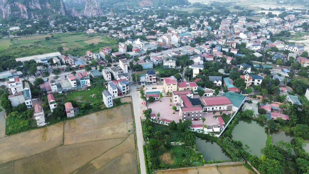 CẦN BÁN 75M ĐẤT ĐẤU GIÁ NGAY CỔNG UBND, CHỢ CÁ, XUÂN MAI HÀ NỘI