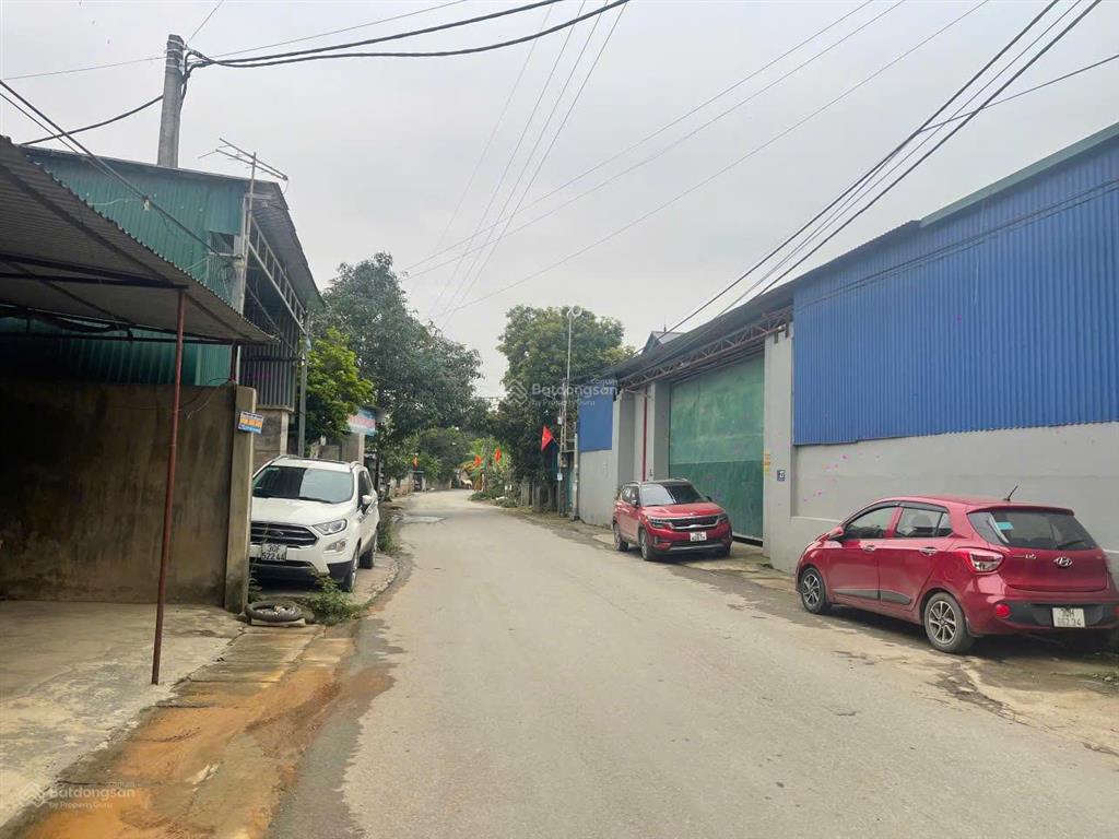 780m/200m thổ cư mặt tiền 15m sẵn nhà xưởng kinh doanh quốc oai hà nội.