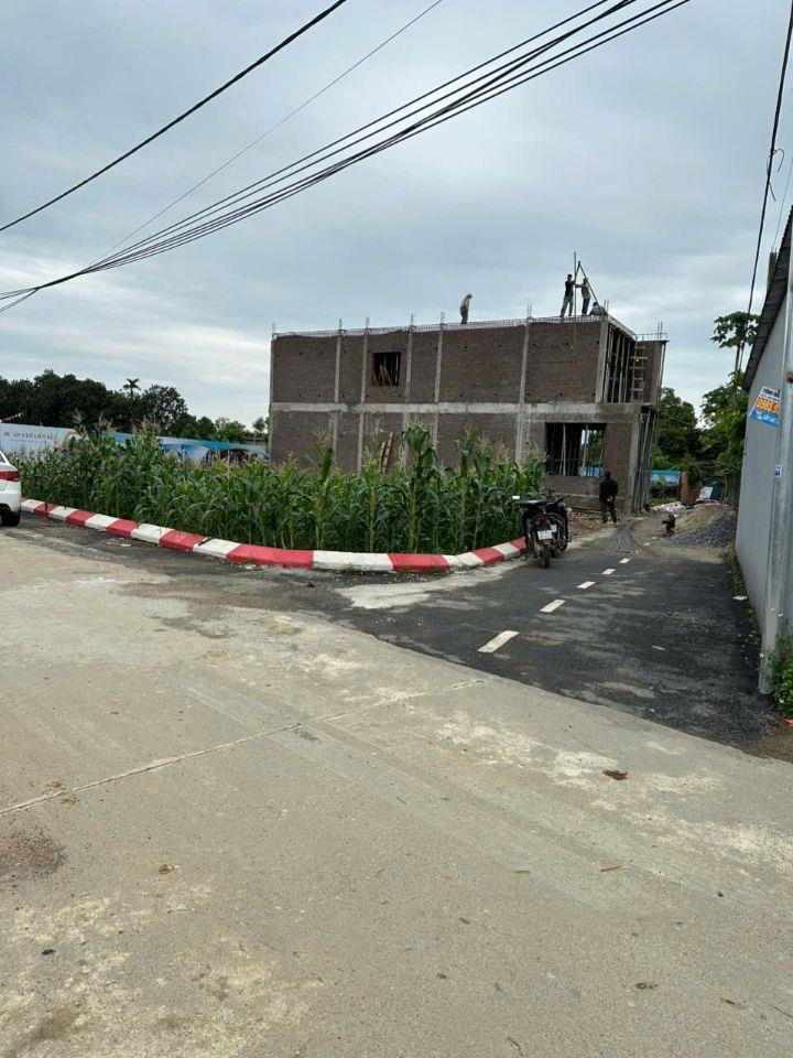 CHỈ 1.55 TỶ CÓ 84m THỔ CƯ GẦN QUỐC LỘ XUÂN MAI HÀ NỘI 