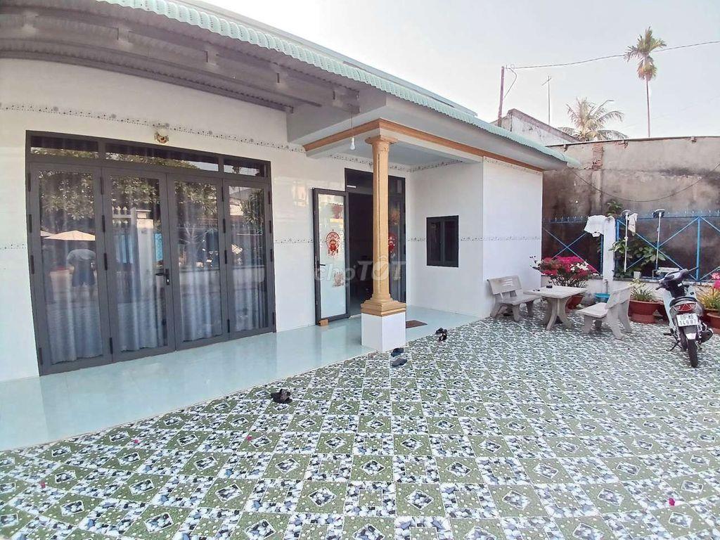 BÁN NHÀ MẶT TIỀN CHÍNH SÔNG THAO CÁCH QL1A 500M
