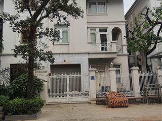 Bán biệt thự 16b1 làng việt kiều châu âu nhìn chung cư kinh doanh tốt , 155m2, 5pn, 5wc