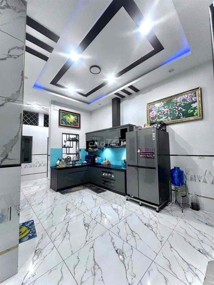 Nhà mái thái chủ kẹt cần bán giá siêu rẻ chỉ 1ty9