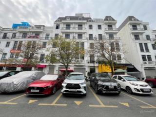 Bán gấp shop bạch đằng  vin imperia , dt 105m2x6t , full nội thất đẹp , thang máy châu âu