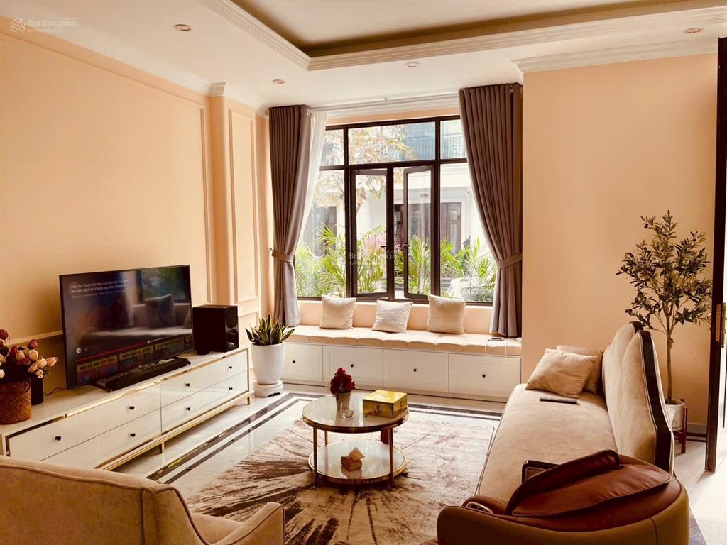 Bán căn liền kề hải âu  4pn  hướng đông nam  full nội thất về ở ngay