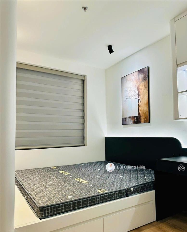 Chính chủ cho thuê căn hộ 2 ngủ 2 vệ sinh đẹp, full đồ.  chính chủ 0347 391 ***