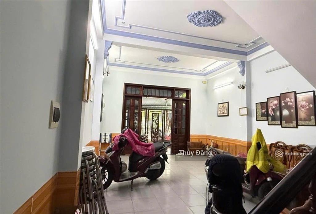 Cần bán căn nhà 3 tầng đường 7m5 lương nhữ hộc  đối diện trường đh ngoại ngữ đà nẵng  khuê trung