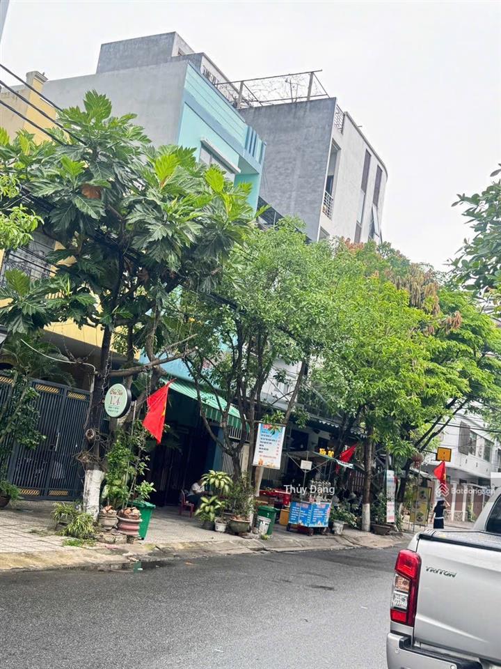 Cần bán nhà 4 tầng mt phạm thế hiển đối diện cổng sau đh ngoại ngữ  sẵn vào ở