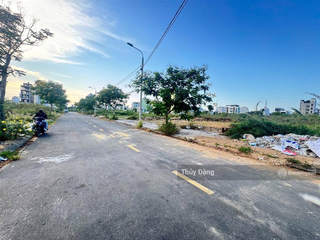 Chính chủ cần bán lô đất tâm huyết xây căn hộ dt 196m2  ngang 7,5m kiệt ô tô 5,5m đường bùi tá hán