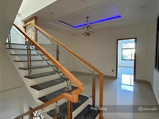 Cho thuê nhà 3 tầng đường 29 gần tượng đài đoạn kinh doanh sầm uất