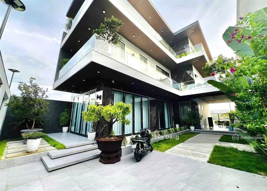 Cho thuê villa view sông 3 tầng nguyễn đình thi , hoà xuân  ven sông thoáng mát