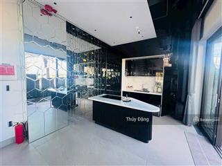 Cần cho thuê villa góc mt đường trần quốc hoàn  p. ngũ hành sơn  tp đà nẵng