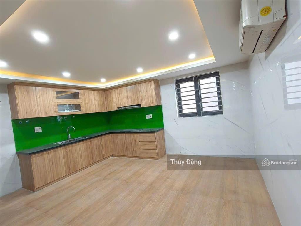 Cho thuê nhà 4,5 tầng mặt tiền nguyễn hữu thọ (có thang máy) gần ngã 4 phan đăng lưu, đà nẵng