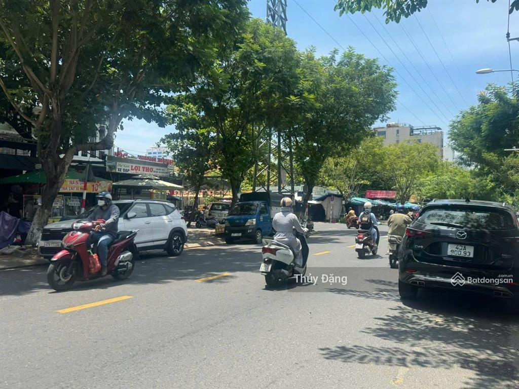Cho thuê mặt bằng lô góc lê thanh nghị và 30 tháng 4, diện tích 353m2 ngang 25m  hòa cường
