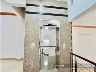 Cho thuê nhà 4 tầng mặt tiền đường 2/9  đoạn kinh doanh sầm uất  nhà có thang máy