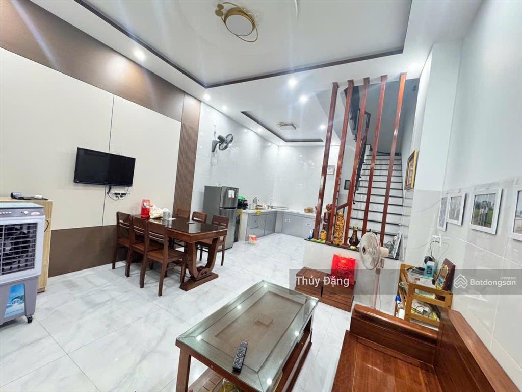 Bán nhà 3 tầng 3 mê đường tiên sơn 17 gần sát chợ đầu mối  hòa cường  hải châu