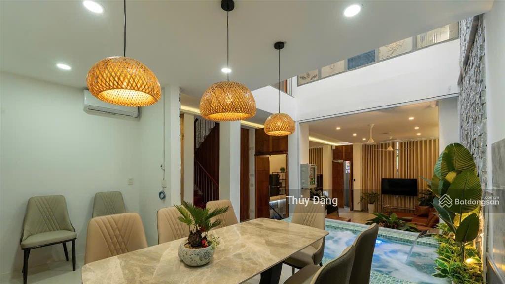 Cho thuê villa trần văn dư, trung tâm phố tây biển mỹ khê, mới cứng