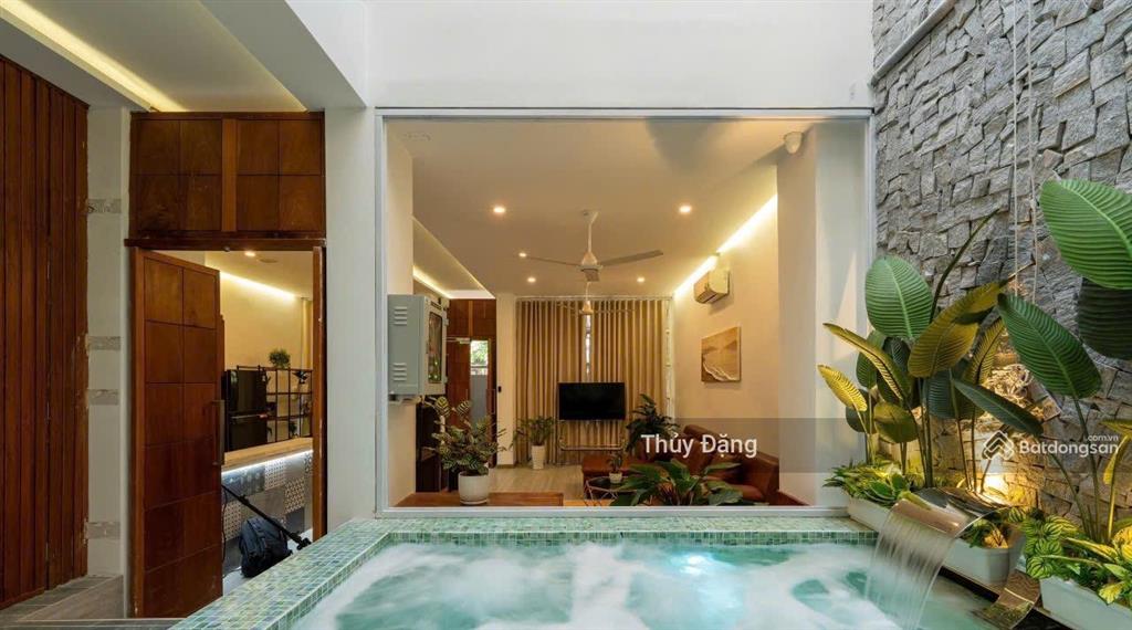 Cho thuê villa trần văn dư, trung tâm phố tây biển mỹ khê, mới cứng