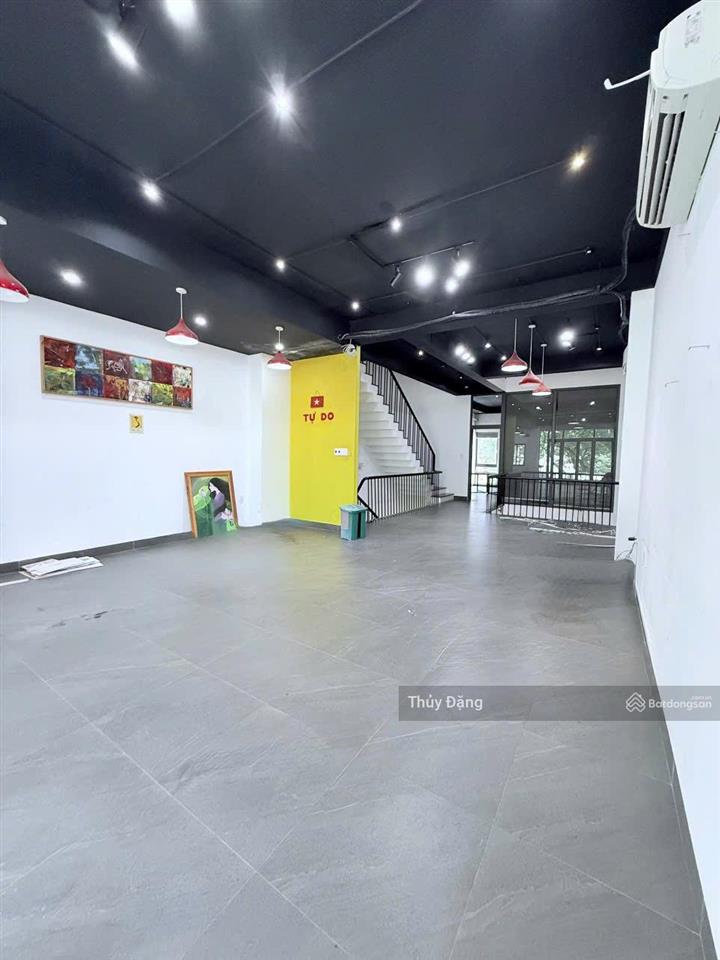 Cho thuê shophouse 4 tầng đường nại nam, hải châu  gần ngay siêu thị lotte