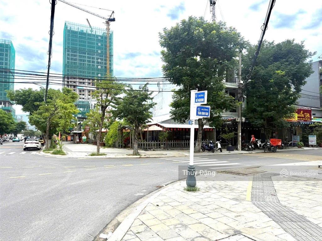Cho thuê lô đất 2 mặt tiền đường hồ nghinh 270m2 ngang 9m sơn trà đà nẵng