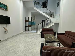 Chủ cần tiền bán nhà 3 tầng 3 mê đường nguyễn quang bích  gần chợ ntp  hòa cường bắc