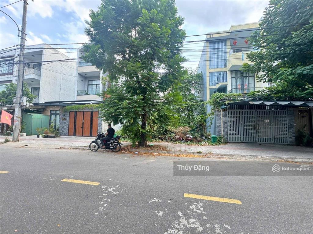 Bán đất đường nguyễn mậu tài 100m2  sạch đẹp  sát cầu hòa xuân cực đẹp
