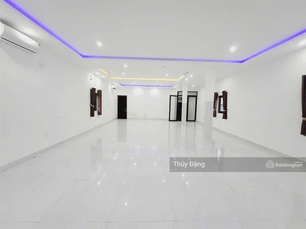 Cho thuê nhà đường hồ xuân hương  130m2 * 2 tầng  ngũ hành sơn  gần biển