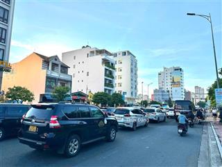 Cho thuê nhà 2 tầng đường võ nguyên giáp  210m2 ngang 7.5m giá chỉ 120 triệu/tháng.  em thuỷ xem