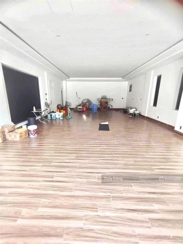 Cho thuê nhà cấp 4 đường 10m5 chính hữu  120m2 ngang 8m  vị trí khu du lịch  ngay phạm văn đồng