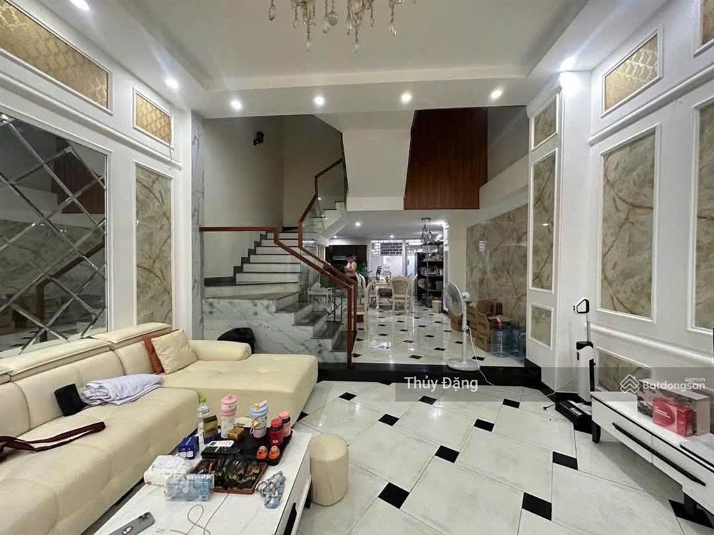 Cần cho thuê nhà 3 tầng đường hoa phượng 1  khu euro villa 1  có cho người nước ngoài thuê