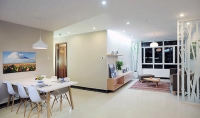 Bán gấp gấp căn hộ saigonres , 72m, 2pn, lầu trung