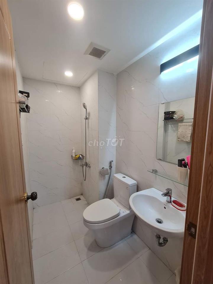 Căn Góc Saigonland, 90m2 , 3PN, 2WC ban công, lầu cao, sổ hồng
