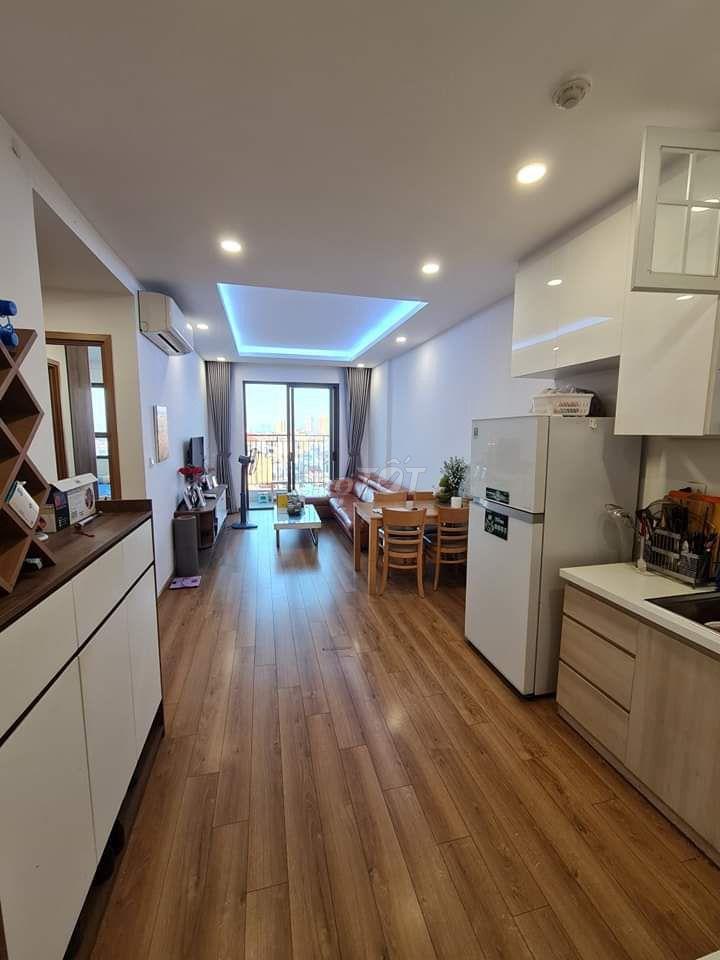 Căn Góc Saigonland, 90m2 , 3PN, 2WC ban công, lầu cao, sổ hồng