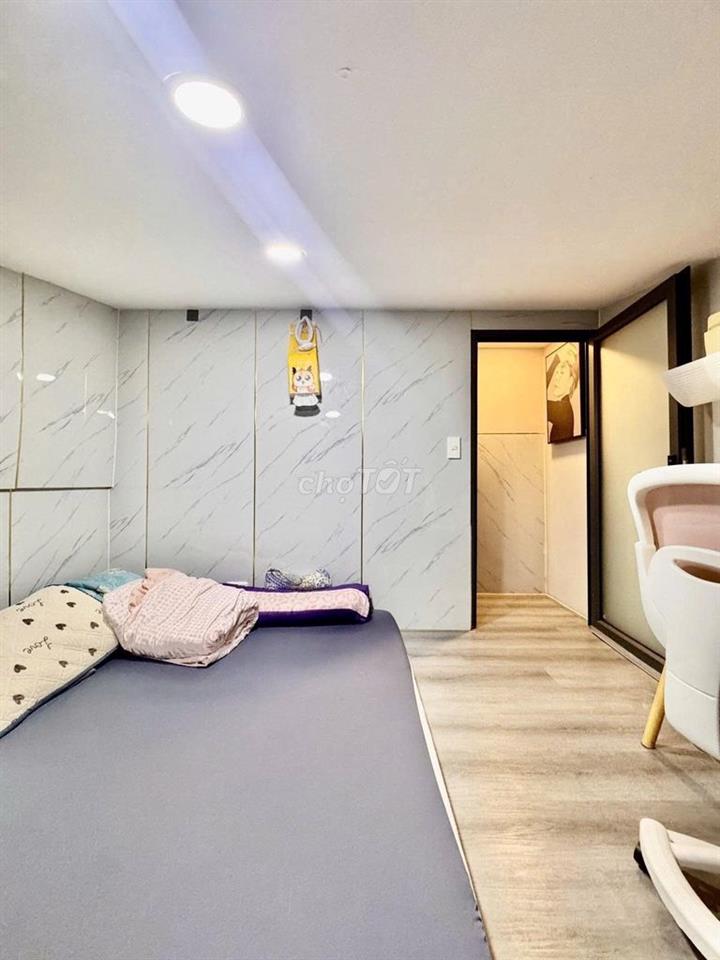 CĂN GÓC CHUNG CƯ XUÂN THUỶ-2PN -NHÀ ĐẸP-SỔ HỒNG