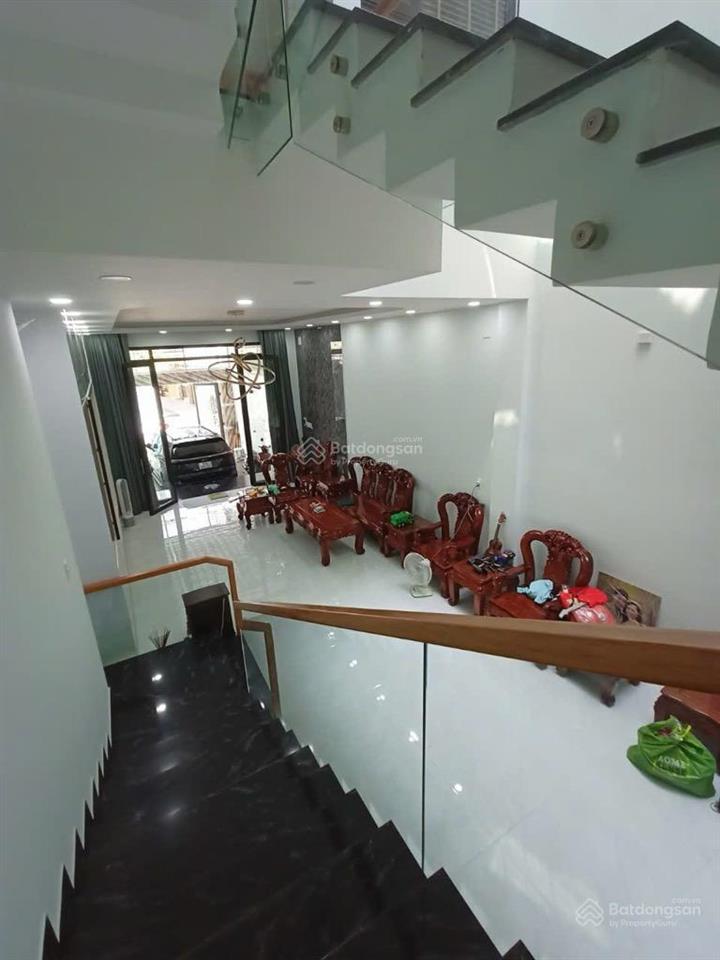 Nhà nguyễn thị thập q7. dt 137m. giá 42 tỷ 5m x 27m. gần phú mỹ hưng, lotte mart, kdc himlam