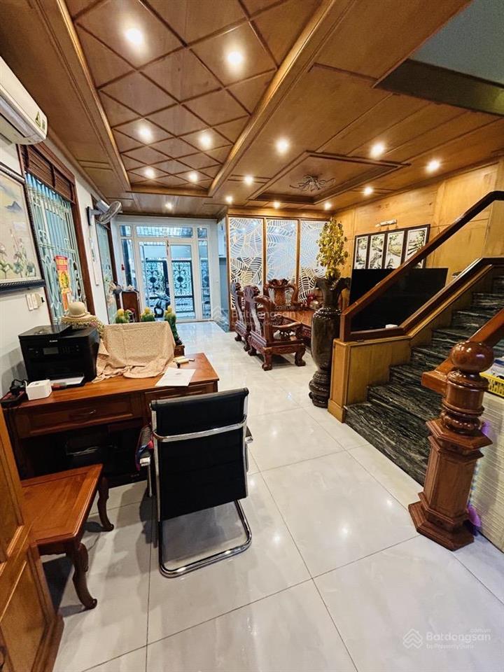 Nhà hoàng quốc việt q7. dt 10m x 15m giá 17 tỷ. 150m2, view công viên, phú mỹ hưng, huỳnh tấn phát