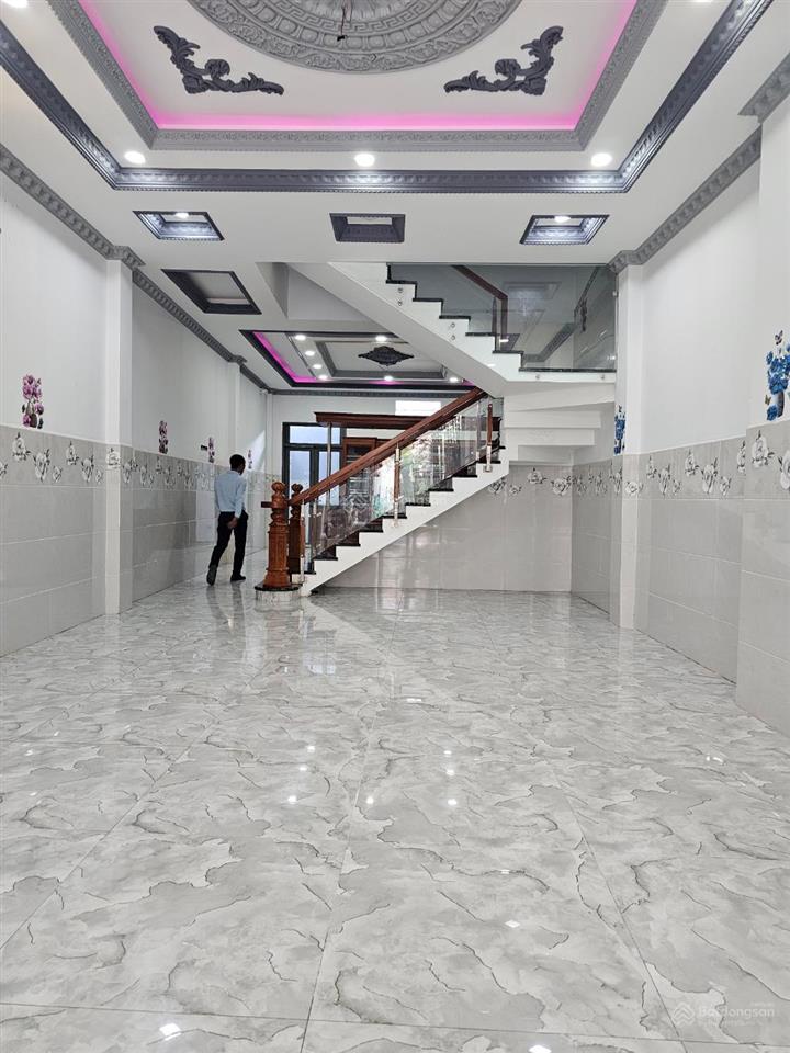 Nhà lâm văn bền q7. dt 5m x 23m. giá 11 tỷ. dt 133m². khu cư xá ngân hàng, tài chính marketing